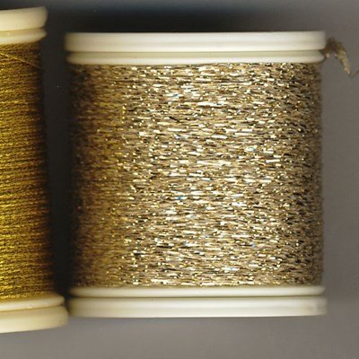 Metallic embroidery thread klosje 300 goud