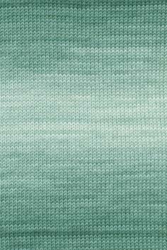 Lang Yarns Merino 150 colour 197.0416 zee groen