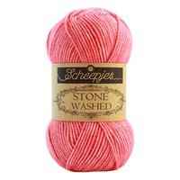 Scheepjes Stone Washed 835 zacht roze rood
