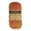 Scheepjes River Washed 947 Seine - rood groen