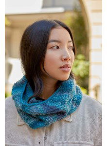 Halswarmer in rijssteek