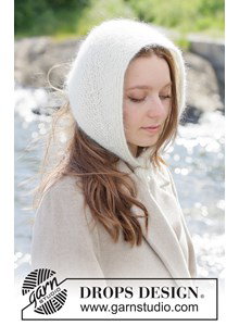 Breipatroon bandana in ribbelsteek snow mist bandana gemaakt van Drops Alpaca