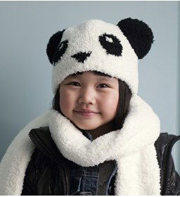 Kindermuts gemaakt van Phildar Phil Douce