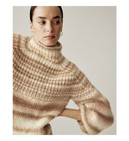 Damestrui gemaakt van Phildar Phil Glamour