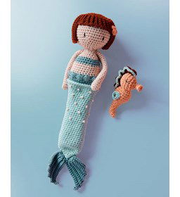 Zeemeermin met zeepaardje gemaakt van Phildar Phil Coton Mimi