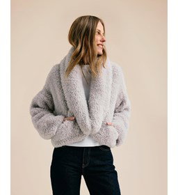 jas in bontlook gemaakt van Phildar Phil Inuit