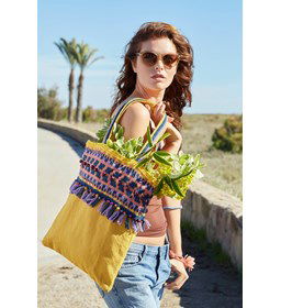 Tas Levna gemaakt van DMC Natura medium