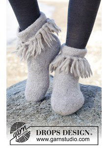 Gevilte sloffen met franjes