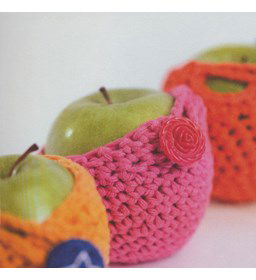 Appel jasje gemaakt van Lammy Yarns Rio