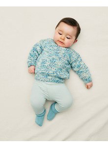 babystruitje Xavius met knoopsluiting in achterpand