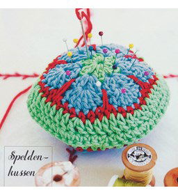 Speldenkussen gemaakt van Scheepjes Softfun