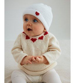 Babymuts met hartje gemaakt van Phildar Phil Caresse