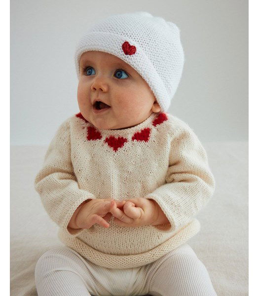 Breipatroon Babymuts met hartje