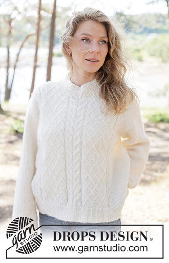 Dames Trui met Kabels - Van Boven naar Beneden Gebreid in DROPS Air