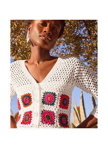 Damesvest Felicia met verschillend gekleurde vierkantjes