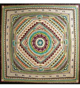 Woondeken met vele steekpatronen gemaakt van boeken haken