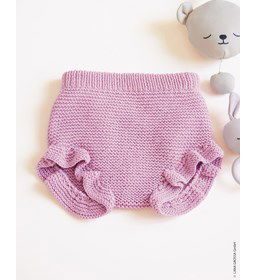 Broekje in ribbelsteek gemaakt van Elastiek - band