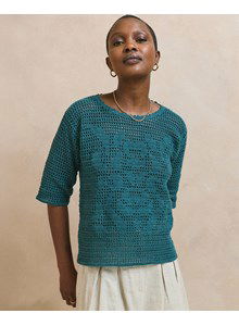 Damesshirt met gehaakt motief