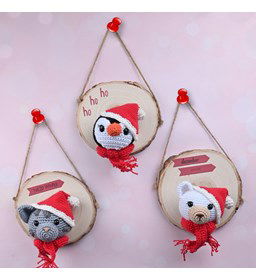 Winterhangers pinguin, ijsbeer en poes gemaakt van Boeken poppen en dieren