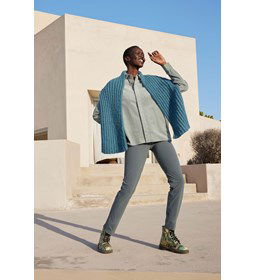 Sjaal Echoes of the Sea gemaakt van Boeken Lang Yarns