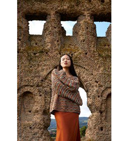 Damestrui in golvend patroon gemaakt van Lang Yarns Artsy