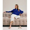damesvest met knoopsluiting Romy gemaakt van Breinaalden