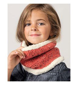 Kinder col gemaakt van Phildar Phil Tweedy