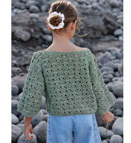 Meisjesvest in fantasiepatroon gemaakt van Phildar Phil Artisane