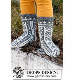 Kindersokken gemaakt van Drops Karisma