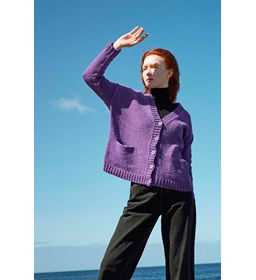 Recht breed vest gemaakt van knopen