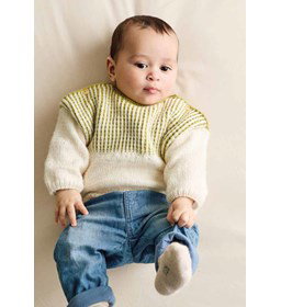 babytruitje met verticaal gestreepte pas
