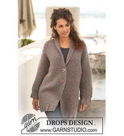 Lang vest gemaakt van Drops Snow - Eskimo