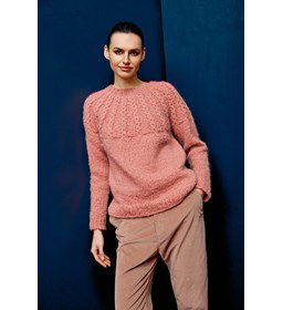 Damestrui met ronde pas gemaakt van Lang Yarns Baby Lama