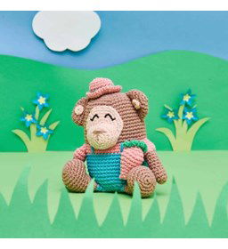 Aapje met hoedje gemaakt van DMC borduurgaren