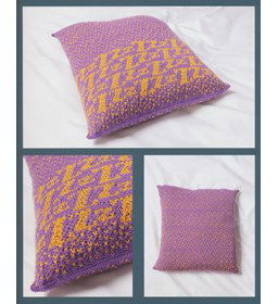 Kussen Zzz gemaakt van Vulling