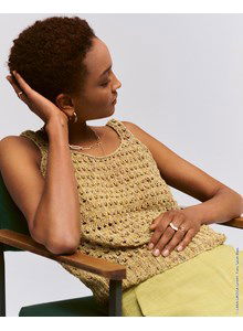 Zomers damestopje in ajourpatroon