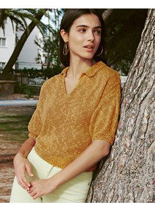 Damesshirt met korte mouwen en hal split met kraagje