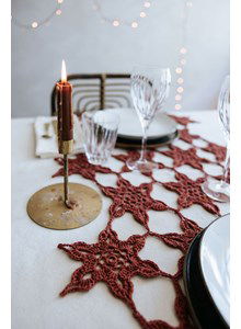 Tafelloper met sterrenpatroon