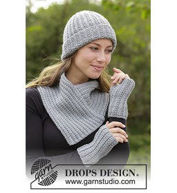 Muts, punt col en polswarmers gemaakt van Drops Nepal