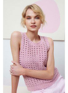 Hemdje Nuria met gaatjes patroon