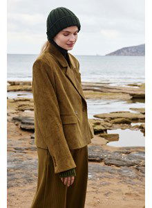 Muts met dubbele rand