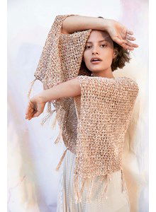 Korte poncho met franjes