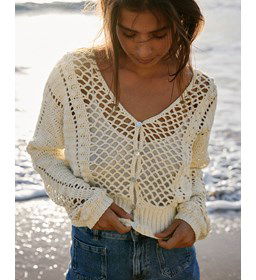 Damesvest met lage V-hals gemaakt van Phildar Phil Rustique