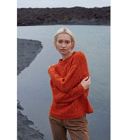 Damestrui met verticaal rechthoekpatroon gemaakt van Lang Yarns Donegal Tweed Plus