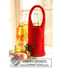 Gevilte flessenkoeler  gemaakt van Drops Snow - Eskimo