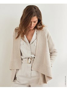 Breipatroon wijd damesvest met brede boorden gemaakt van Lana Grossa Cool Wool Big