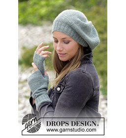 Muts en polswarmers gemaakt van Drops Alpaca