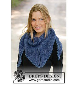 Omslagdoek gemaakt van Drops Kid Silk