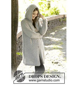 Gebreid vest met raglan, capuchon gemaakt van Drops Kid Silk