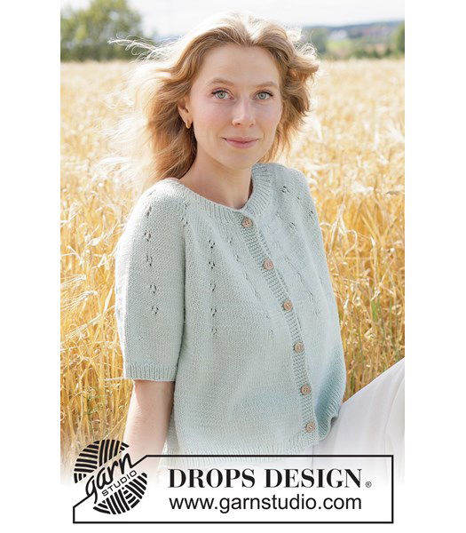 Breipatroon Gebreid damesvest met kantpatroon op ronde pas